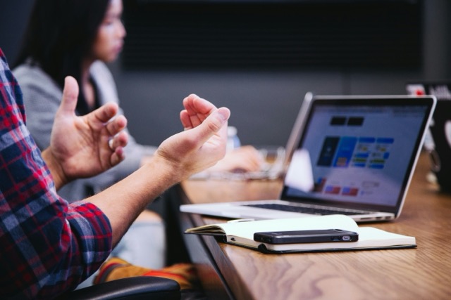 Comment automatiser le service client avec l’IA en 2026